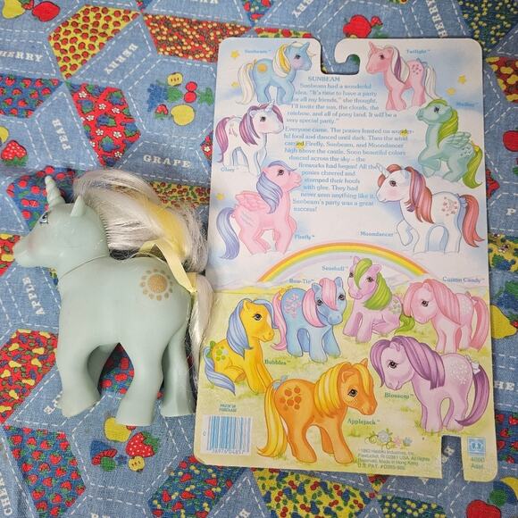 Vintage My Little Pony Unicorn *Sunbeam* with Original Backing Board - Picture 3 of 3